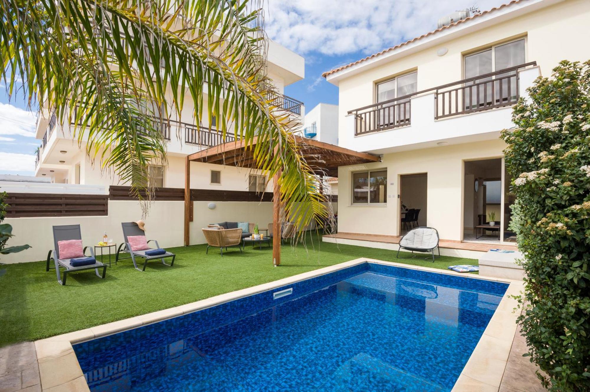 Villa Oasis Pernera Exterior photo